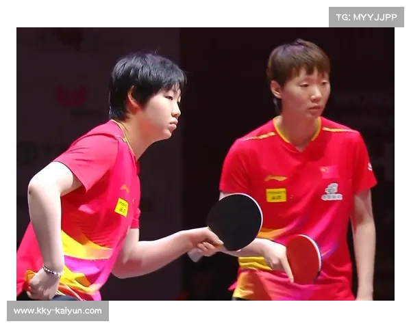 世乒赛女双中日对决激烈上演 双方实力争锋引发观众热议