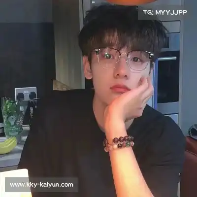 冯崧余